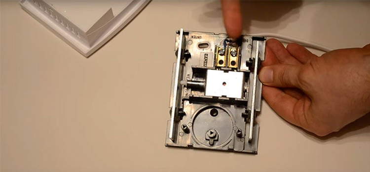 fix door bell in Aventura